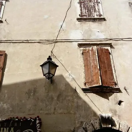 Ac Parking La Dama Col Calice * Malcesine